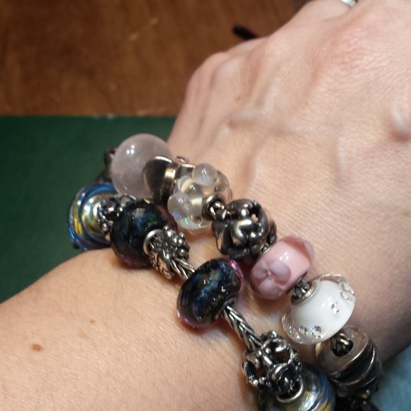 Jennifer (aka: Bogomils) - Picture 3 of 5